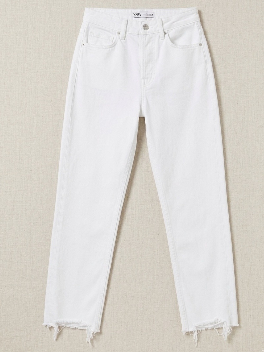 Zara White Straight Leg Jeans Size 2 High Rise Raw Hem Denim Jeans